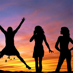 狂C亲女含苞欲h古代
