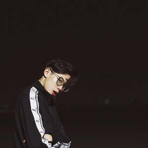 狂C亲女含苞欲h古代
