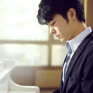 狂C亲女含苞欲h古代
